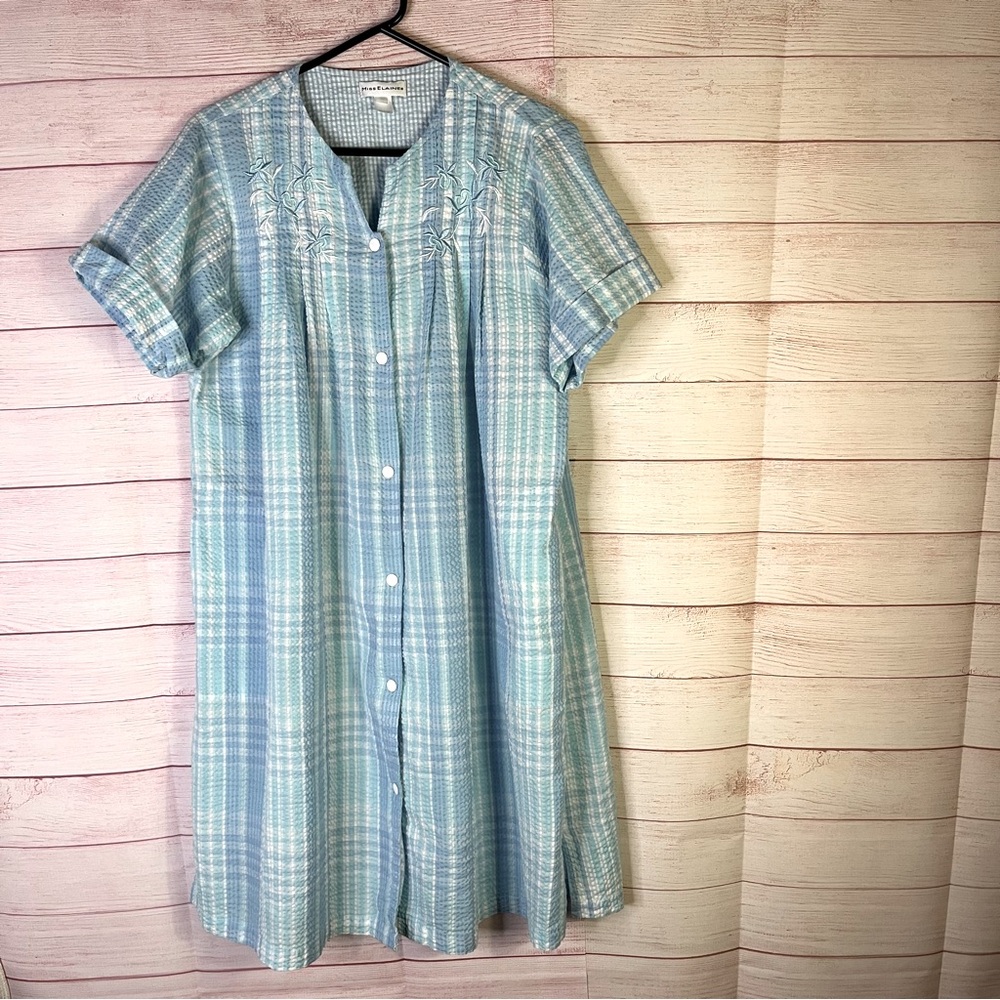 Miss Elaine Blue White Plaid Seersucker‎ Embroidered House Dress Size Medium